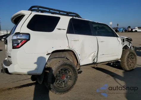 2022 Toyota 4Runner Trd Pro из США, поврежденный, VIN JTELU5JR4N6086246